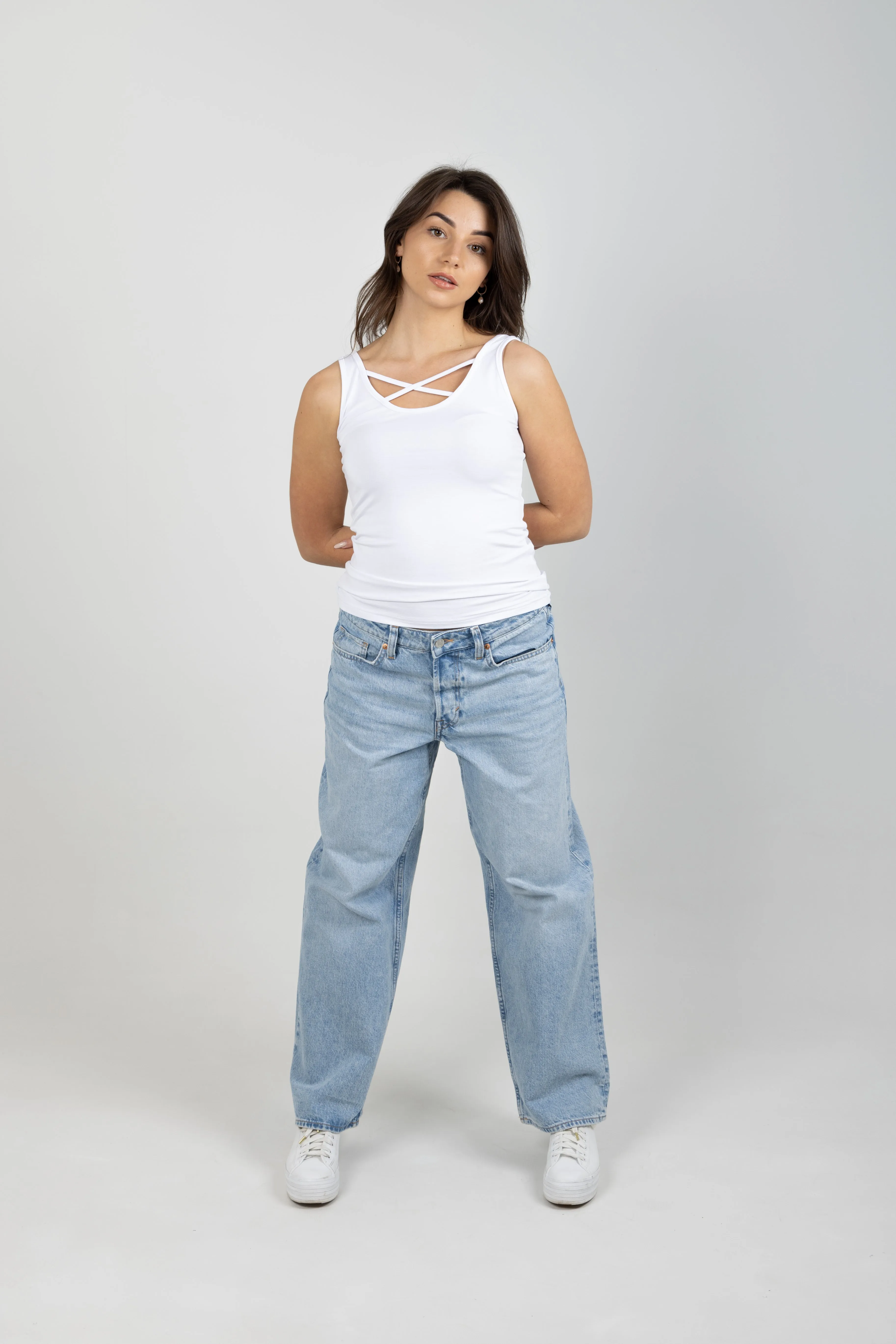 ARIANA TANK WHITE