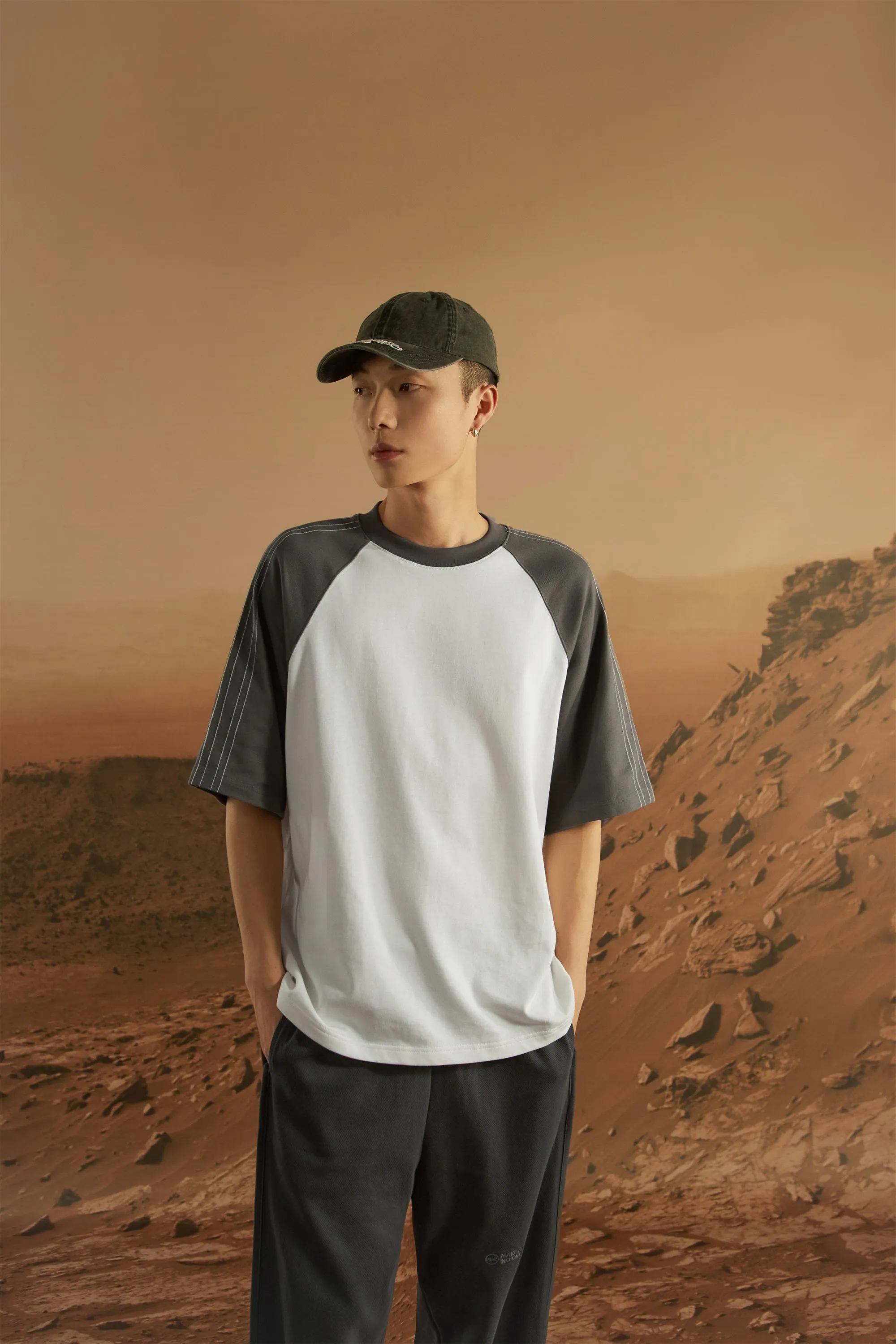 Basic Raglan Color T-Shirt
