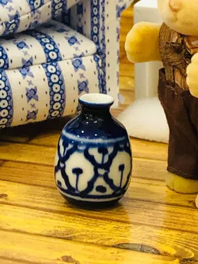 Blue White Patterned Vase - 2.5 cm high