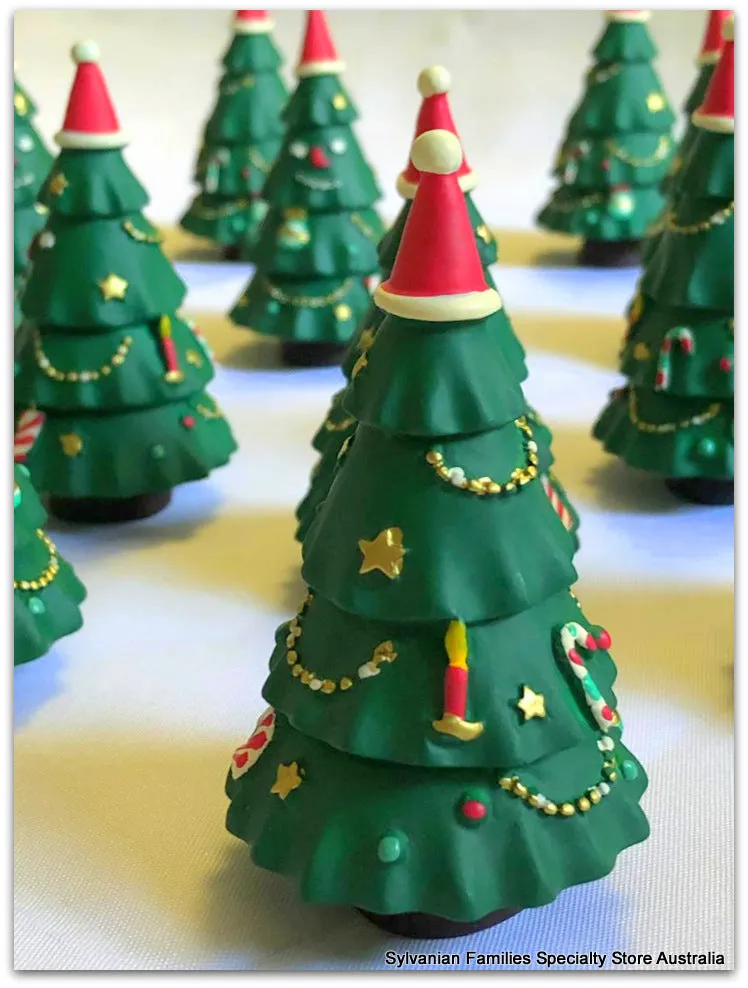 Christmas Tree x 1 (Decorated - 9cm)