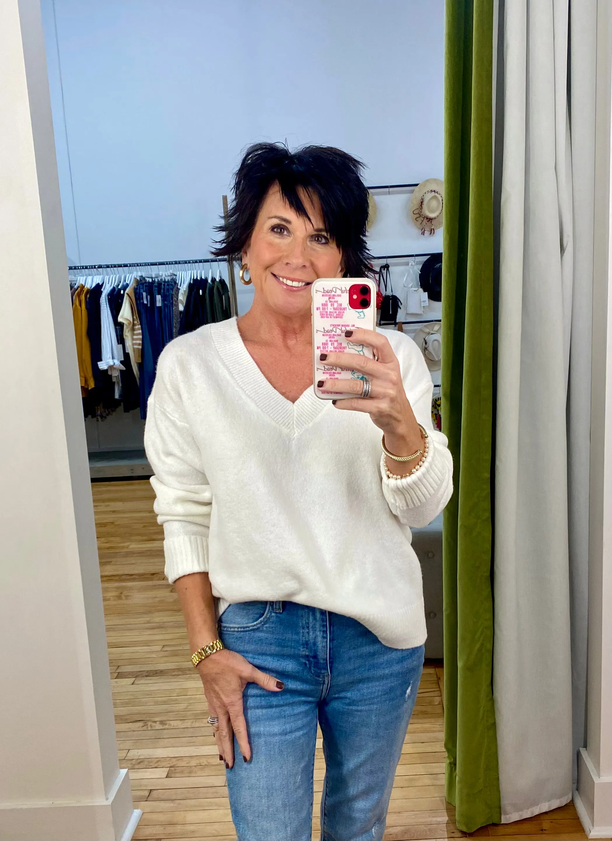 Easy Breezy V Neck in Milk