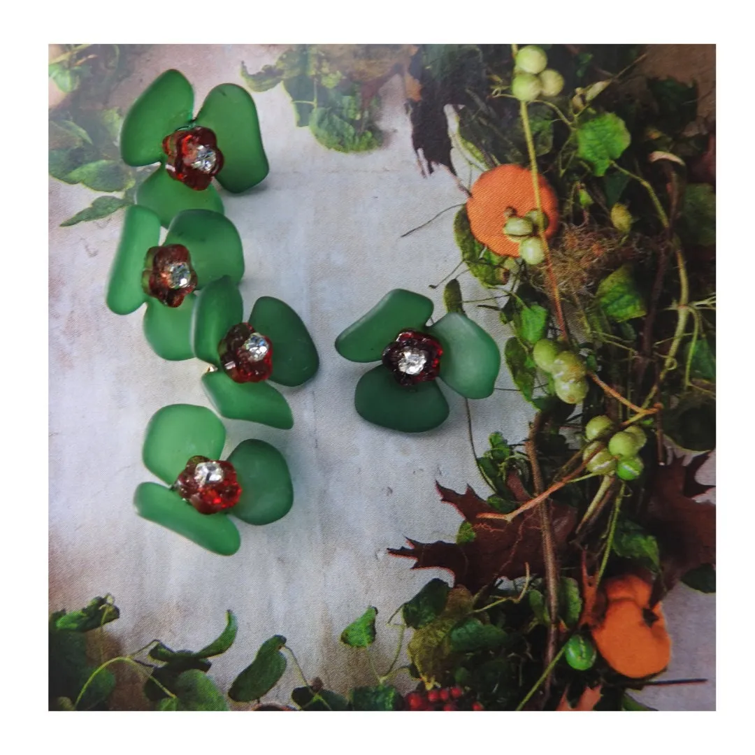 Green Flower-Shaped Buttons