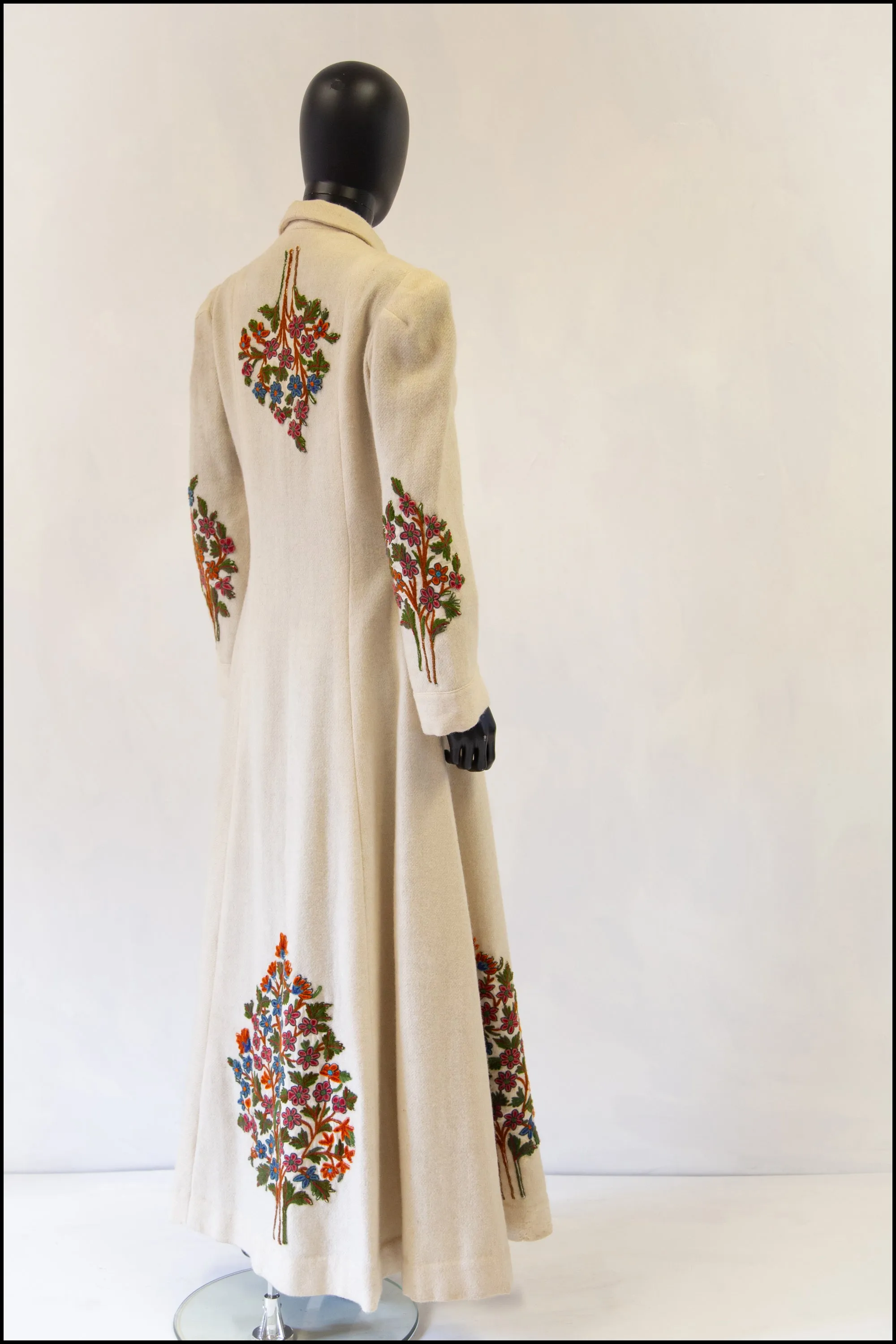 Vintage 1940s Cream Embroidered Wool Maxi Coat