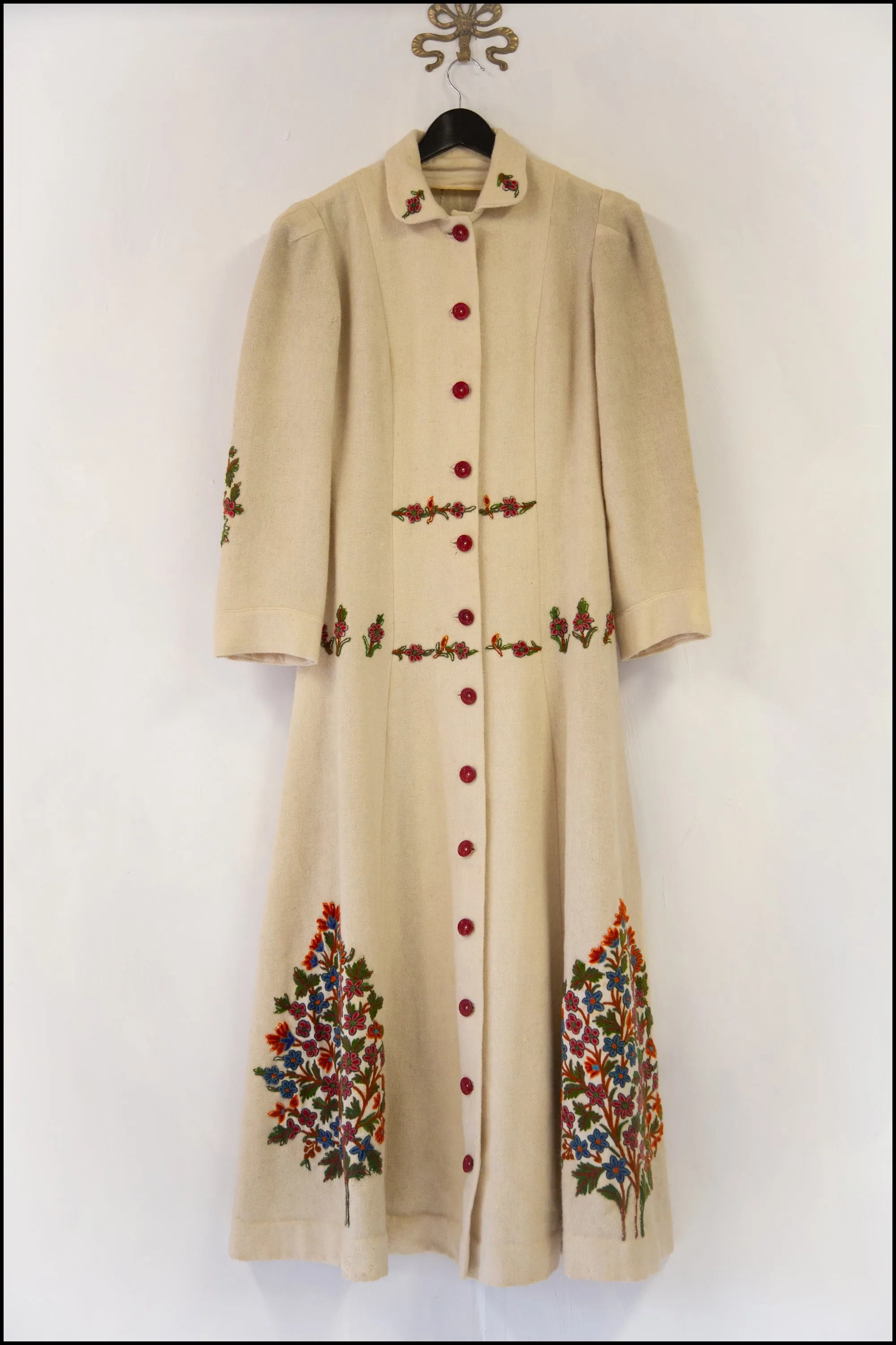 Vintage 1940s Cream Embroidered Wool Maxi Coat