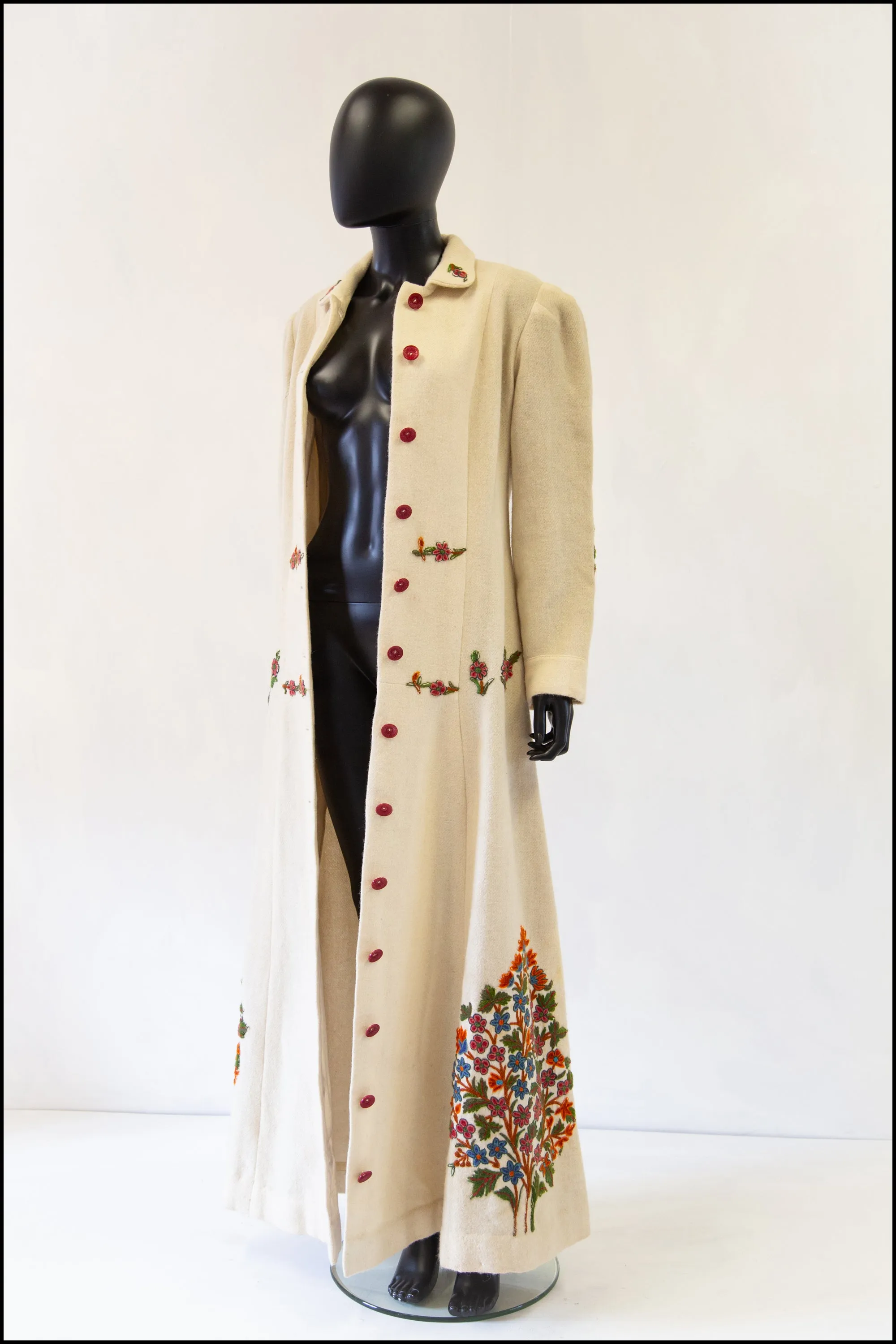 Vintage 1940s Cream Embroidered Wool Maxi Coat