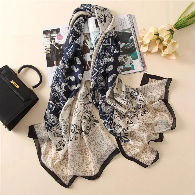 Vintage Print Women  Soft Scarf