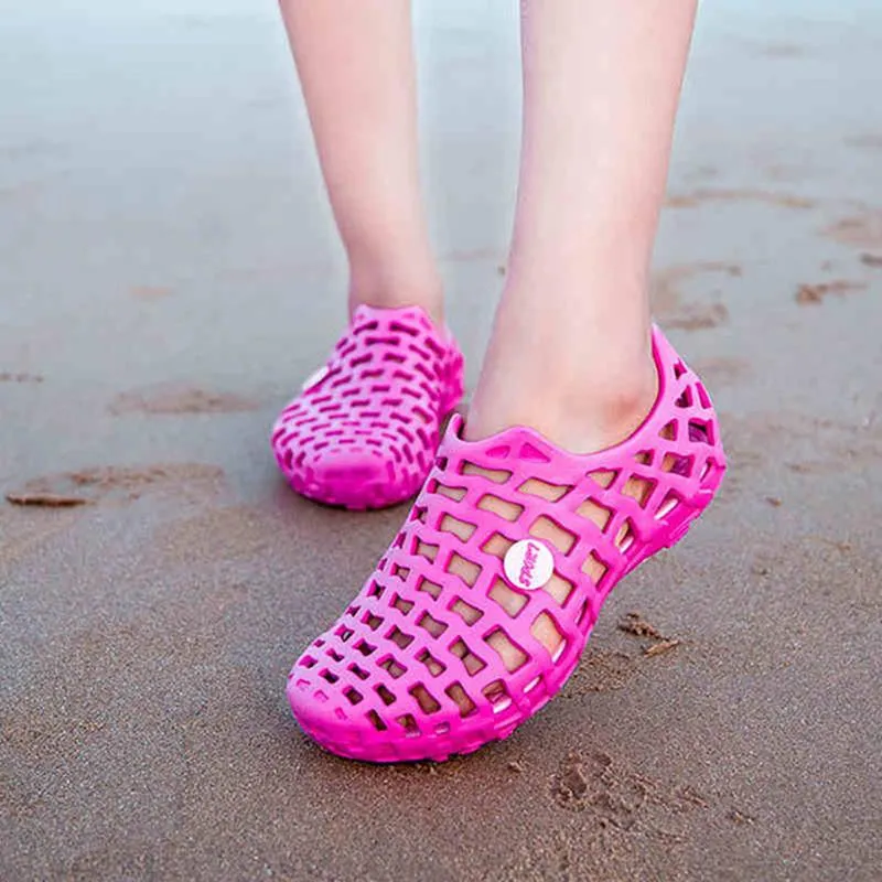 Water sandals for women hollowed beach sandals