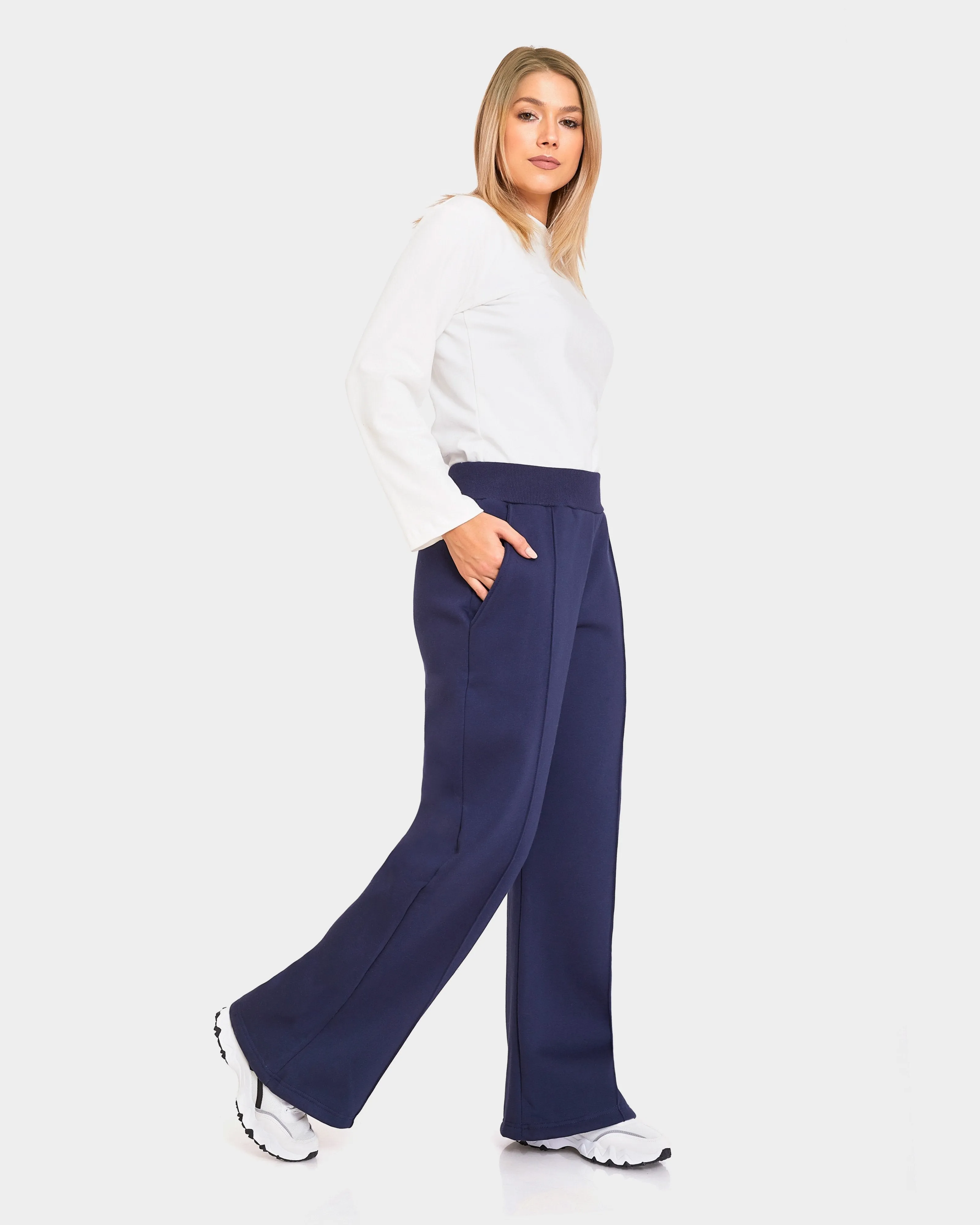Wide Leg Sweatpants With Pintuck